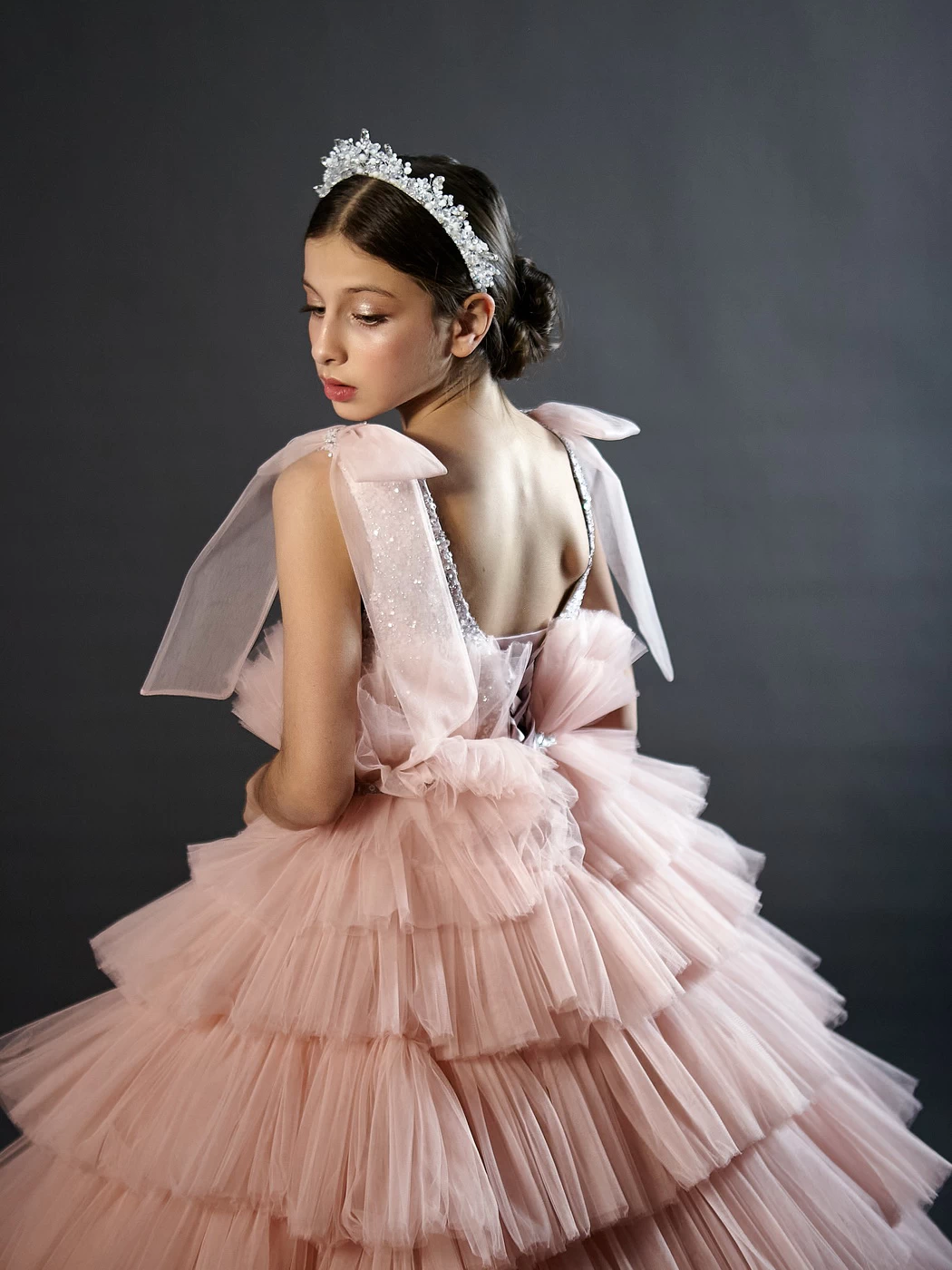 Платье для девочки нарядное Di-004 Di-kids-couture.ru (Ди Кидс Кутюр) купить, заказать, пошить на заказ на фотосессию, праздник, выпускной бал, день рождения фото-012.webp