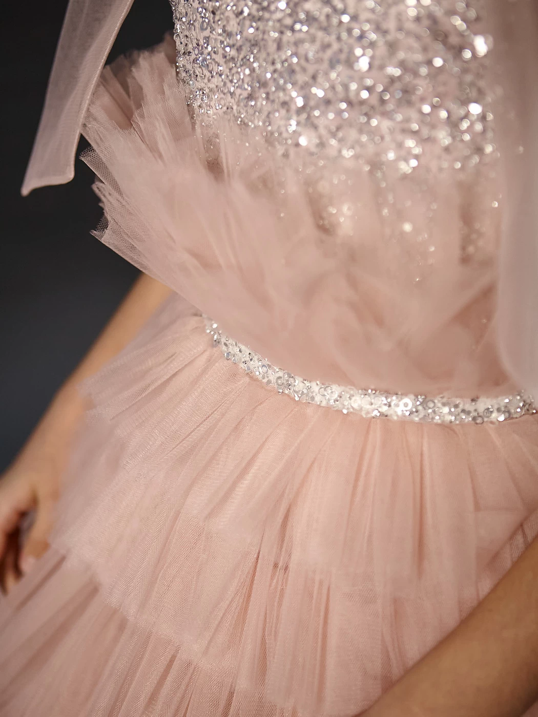 Платье для девочки нарядное Di-004 Di-kids-couture.ru (Ди Кидс Кутюр) купить, заказать, пошить на заказ на фотосессию, праздник, выпускной бал, день рождения фото-016.webp
