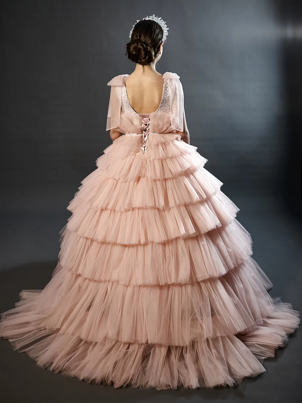 Платье для девочки нарядное Di-004 Di-kids-couture.ru (Ди Кидс Кутюр) купить, заказать, пошить на заказ на фотосессию, праздник, выпускной бал, день рождения фото-018.webp
