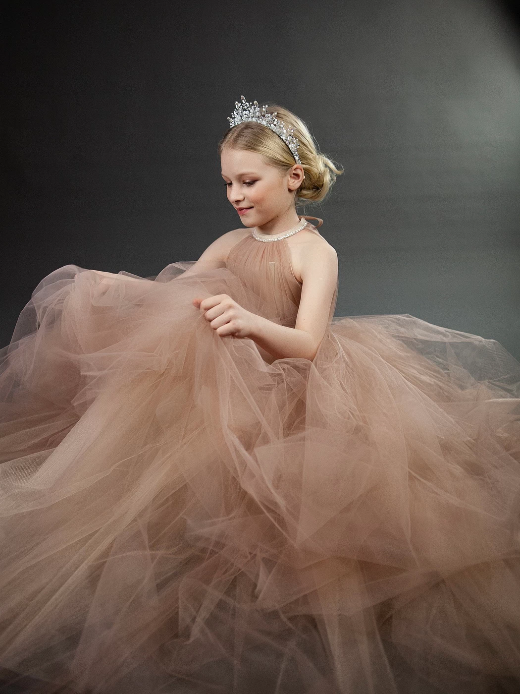 Платье для девочки нарядное Di-014 Di-kids-couture.ru (Ди Кидс Кутюр) купить, заказать, пошить на заказ на фотосессию, праздник, выпускной бал, день рождения  фото-006.webp