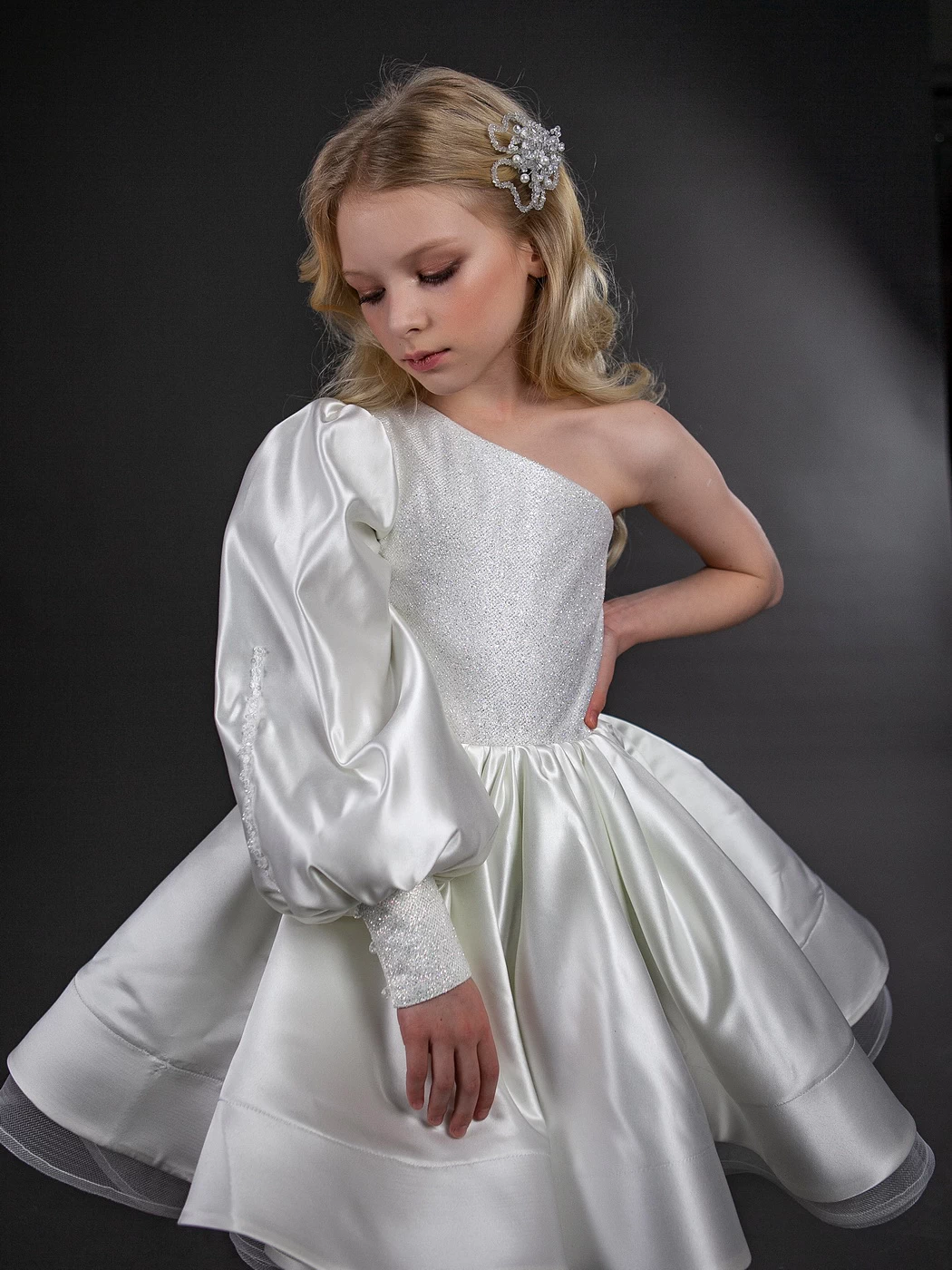 Платье для девочки нарядное Di-023 Di-kids-couture.ru (Ди Кидс Кутюр) купить, заказать, пошить на заказ на фотосессию, праздник, выпускной бал, день рождения фото-007.webp